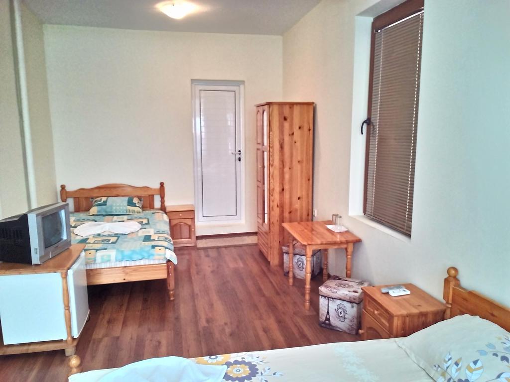 Guest House Diamant سوزوبول الغرفة الصورة